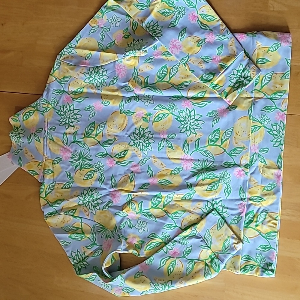 Lilly Pulitzer UPF 50+ Eleni Pullover - Picture 8 of 10